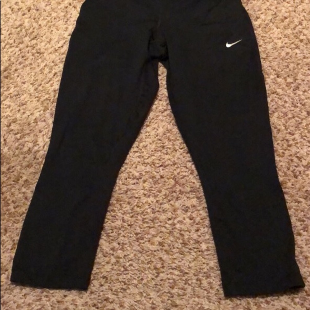 Nike crops